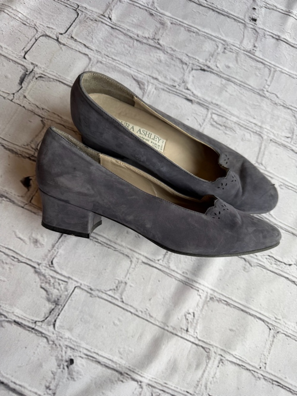 Vintage 1980s Laura Ashley Blue Suede Pumps Made In Italy Size 38 Cottage Core